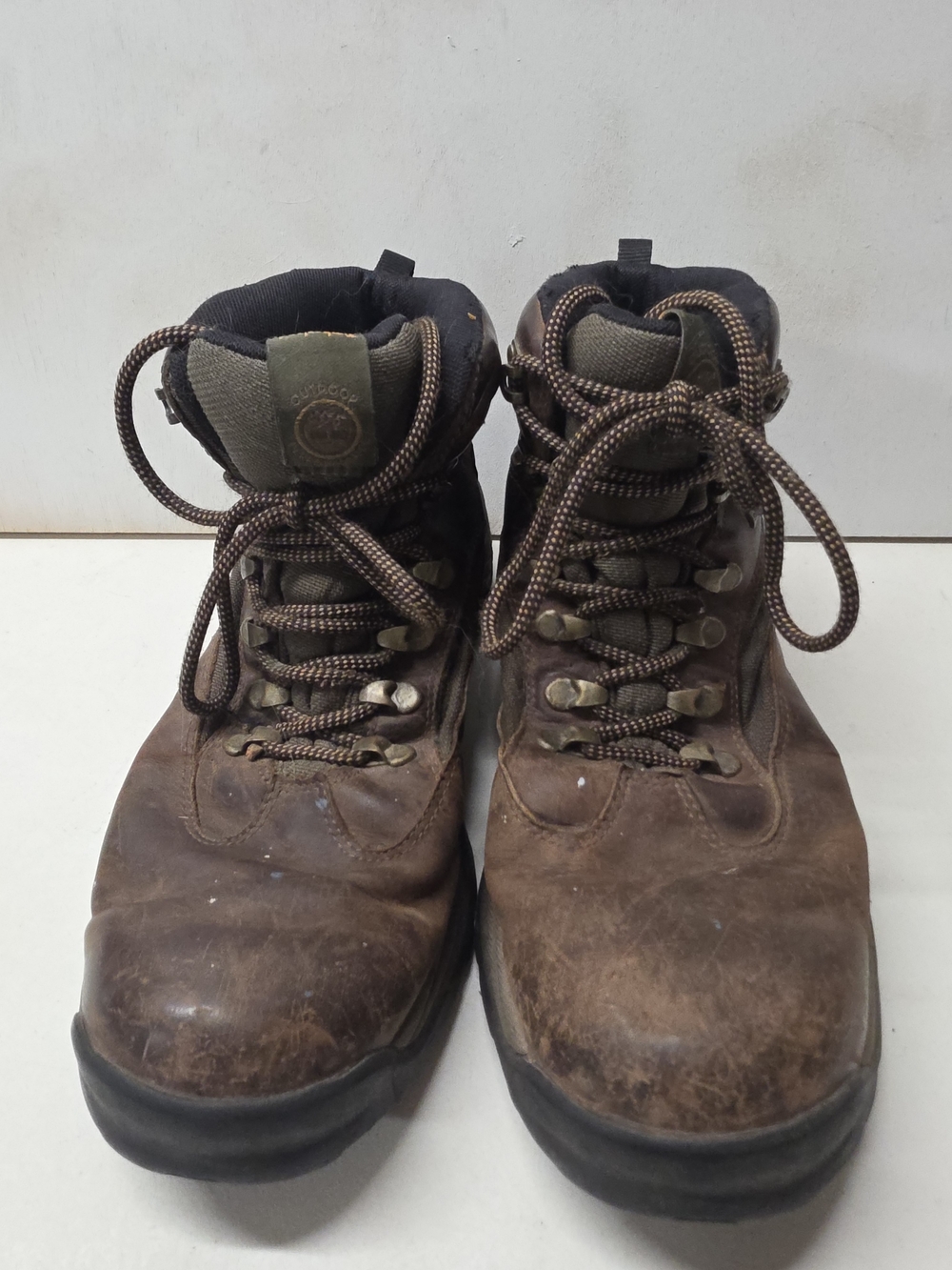 Timberland Chocorua Trail 15130 Gore-Tex Hiking Boots Brown Men’s Size 9M